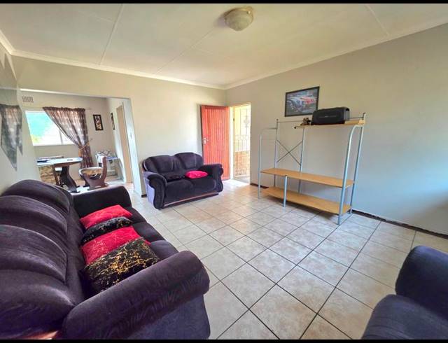 3 BEDROOM HOUSE FOR SALE IN VAN DYK PARK